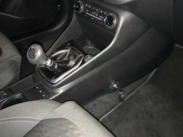 Ford Fiesta mk8 6 seb R-htul 2017- vltzr beszerels