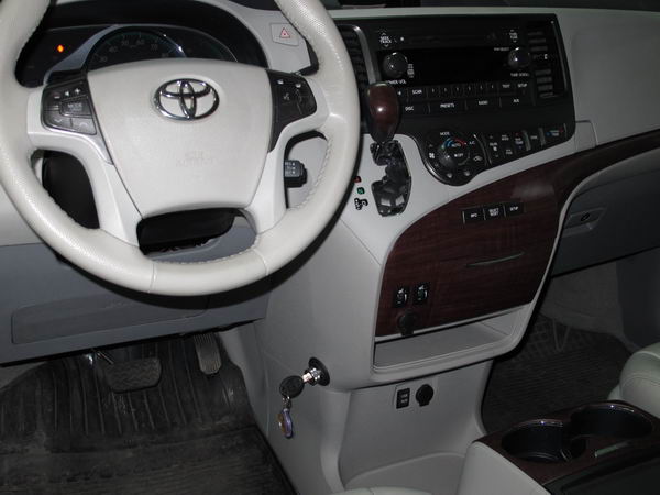 Toyota Sienna XL30 Aut 2010-tl vltzr beszerels
